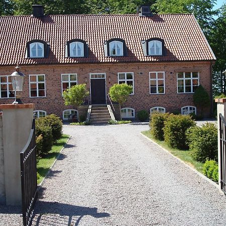 Saebyholms Gard Bed & Breakfast Laholm Exterior photo